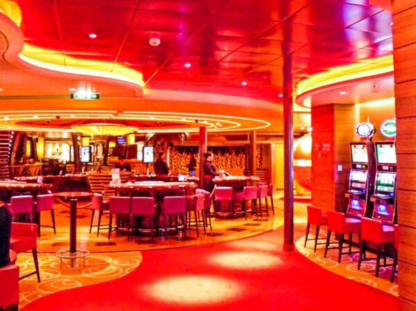 AIDAblu (AIDA Cruises) – Casino auf Deck 10