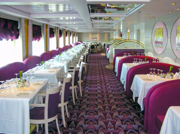 MSC Opera von MSC Cruises – L`Approdo Restaurant auf dem Otello-Deck (6)