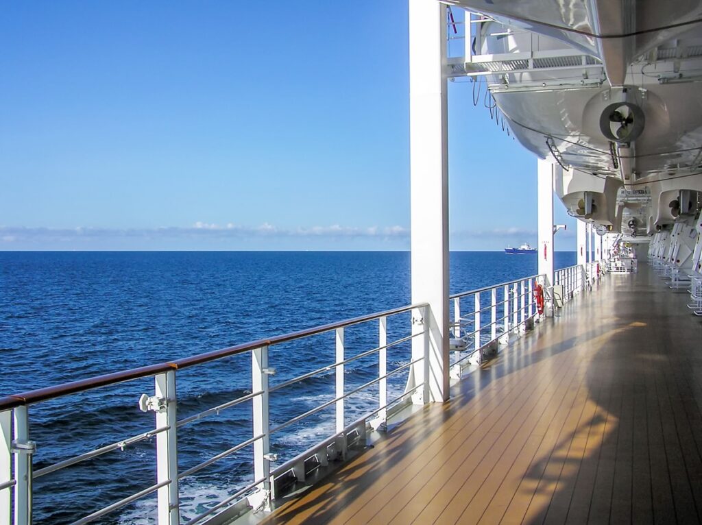 MSC Opera von MSC Cruises: Außenbereich auf Deck 6