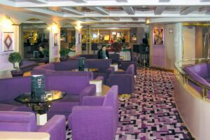 MSC Opera (MSC Cruises) - Sotto Vento Pub - Aida-Deck (5)