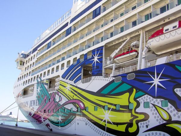 Kreuzfahrtschiff Norwegian Jewel von Norwegian Cruise Line (NCL)