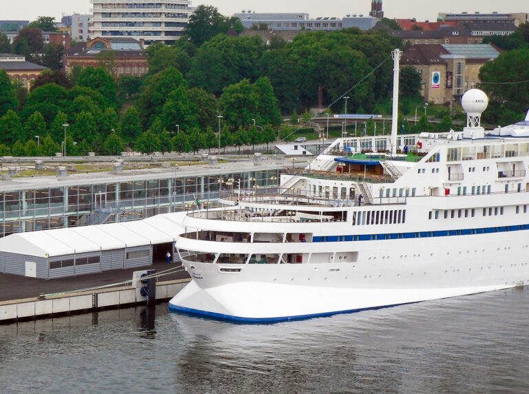 Kreuzfahrtschiff Athena von Classic International Cruises