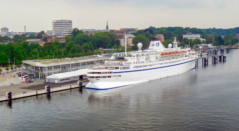 Kreuzfahrtschiff Athena von Classic International Cruises