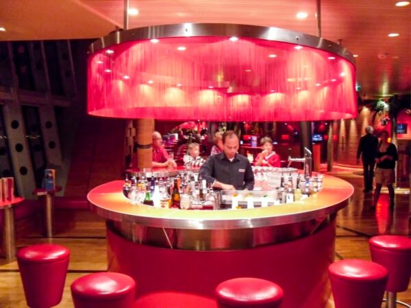 Blu Bar an Bord des Kreuzfahrtschiffes AIDAblu von AIDA Cruises