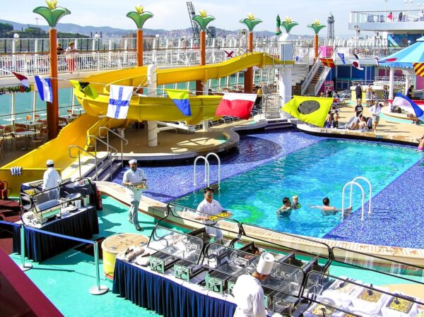 Kreuzfahrtschiff Norwegian Jewel von Norwegian Cruise Line (NCL) - Pooldeck