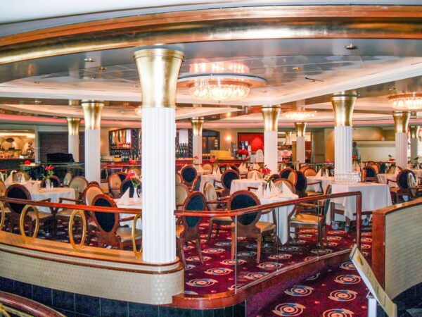 Grand Buffet Restaurant an Bord der Color Fantasy von Color Line